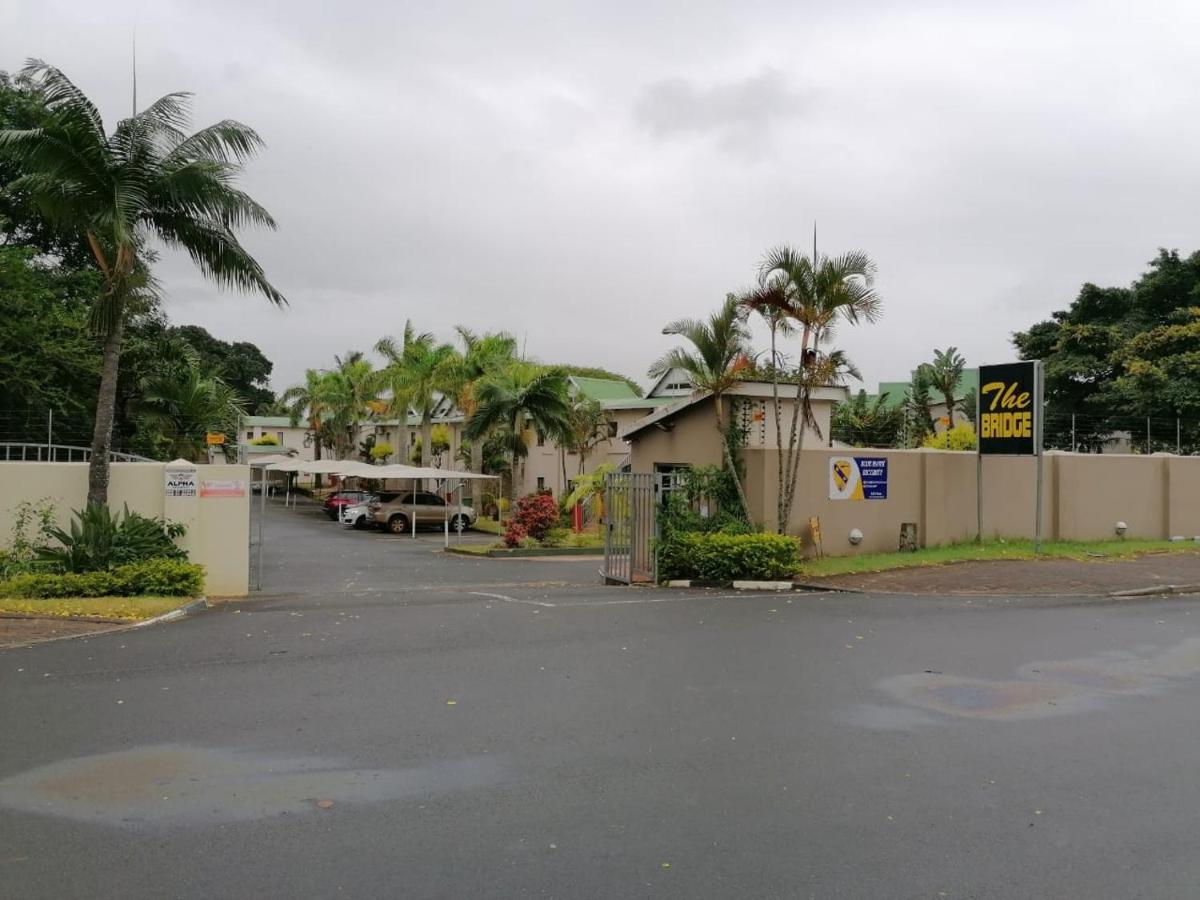 South Seas Safari @ The Bridge Apartments Saint Lucia Estuary 외부 사진