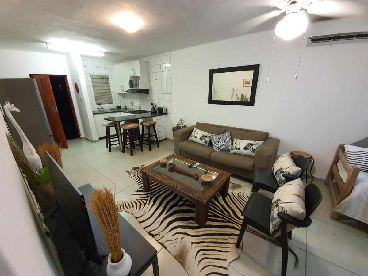 South Seas Safari @ The Bridge Apartments Saint Lucia Estuary 외부 사진