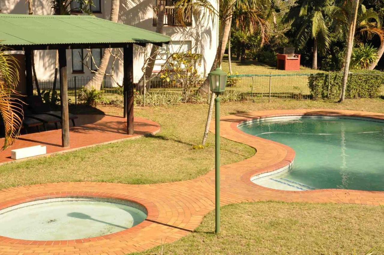 South Seas Safari @ The Bridge Apartments Saint Lucia Estuary 외부 사진
